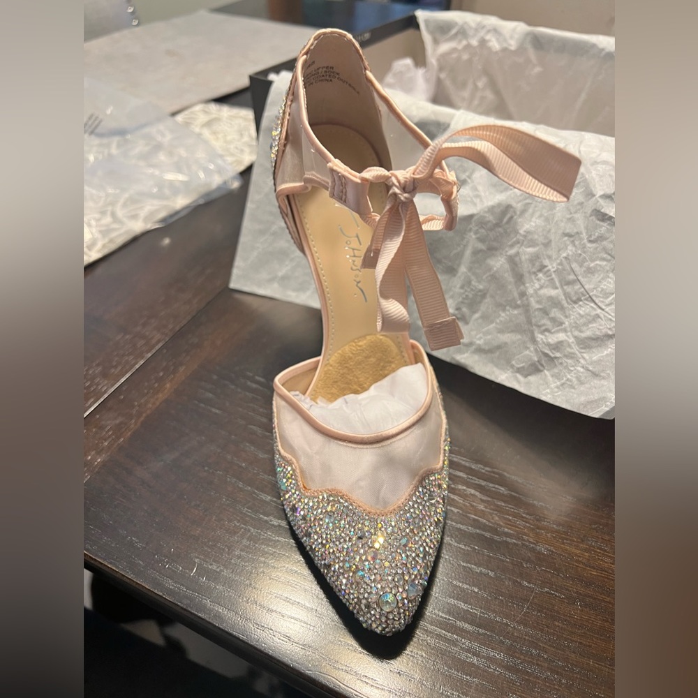 NEW Betsey Johnson Pumps - Picture 9 of 16